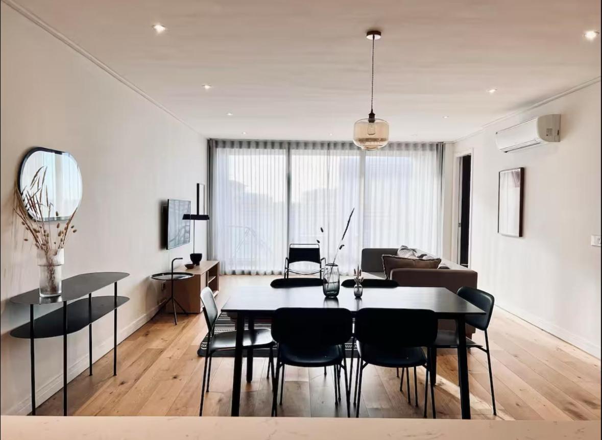 Stunning Seapoint With View Apartment Cape Town